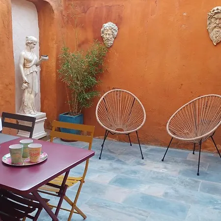 Maison De Charme Avec Cour, Proche Rue Des Teinturiers Villa