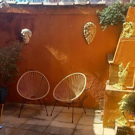 Maison De Charme Avec Cour, Proche Rue Des Teinturiers Villa
